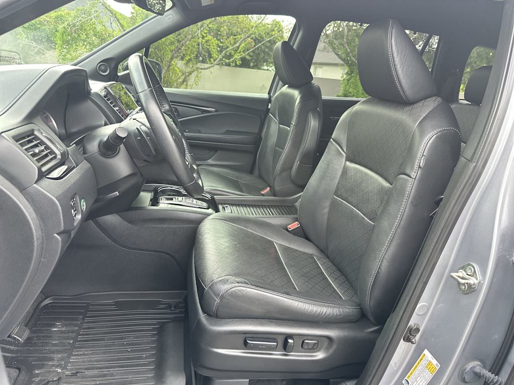 Thumbnail: 2019 Honda Passport - 12
