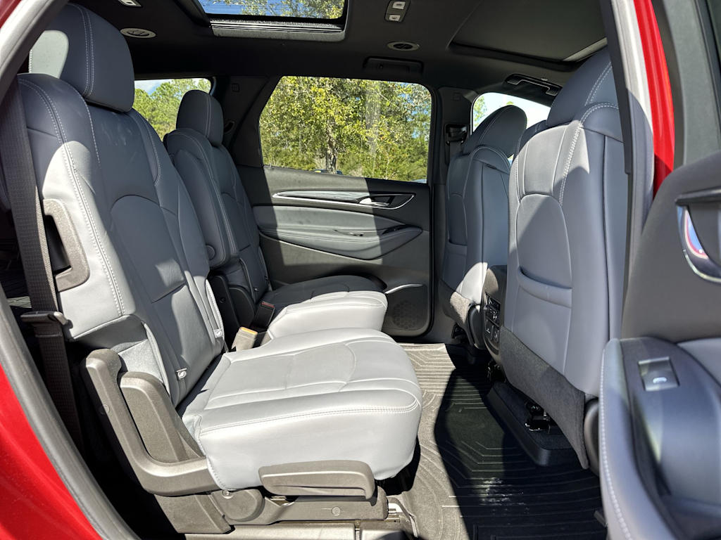 Thumbnail: 2023 Buick Enclave - 27