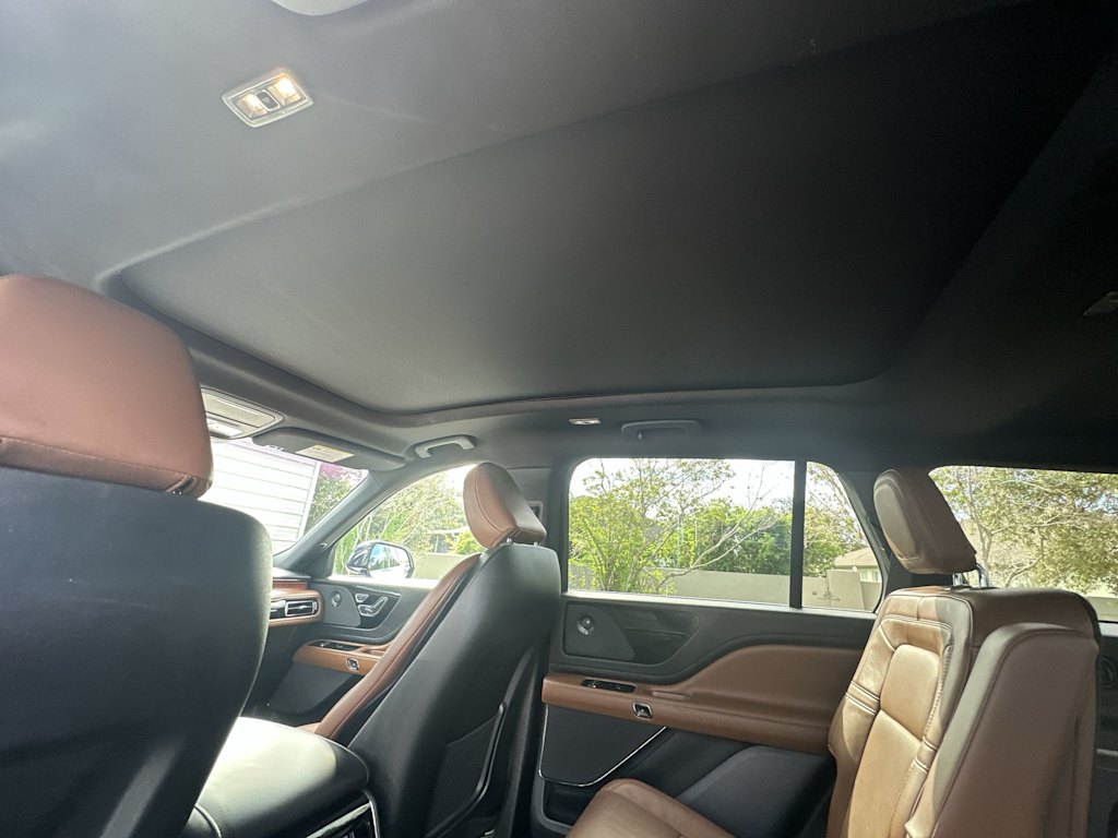 Thumbnail: 2023 Lincoln Aviator - 24