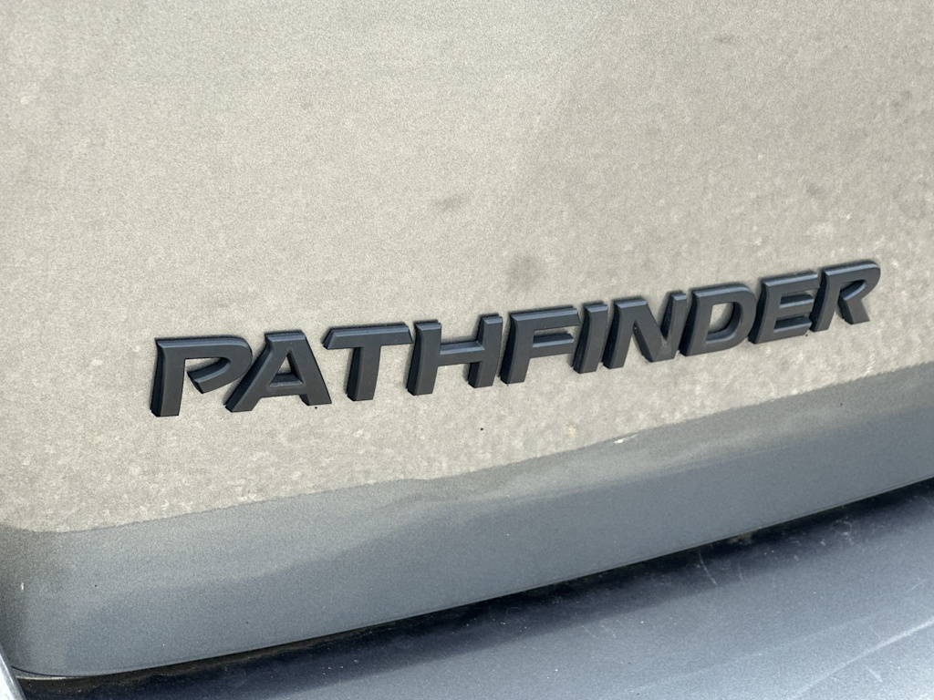 Thumbnail: 2020 Nissan Pathfinder - 23