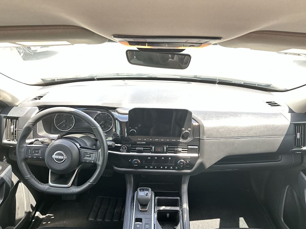 Thumbnail: 2023 Nissan Pathfinder - 2