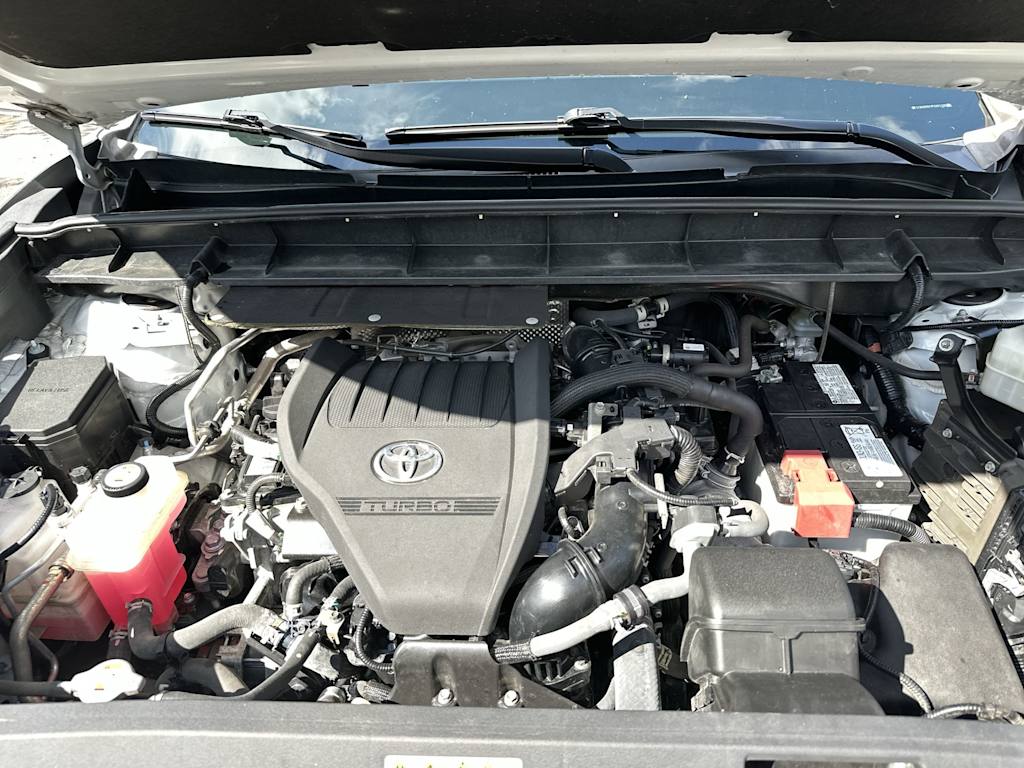 Thumbnail: 2023 Toyota Highlander - 9