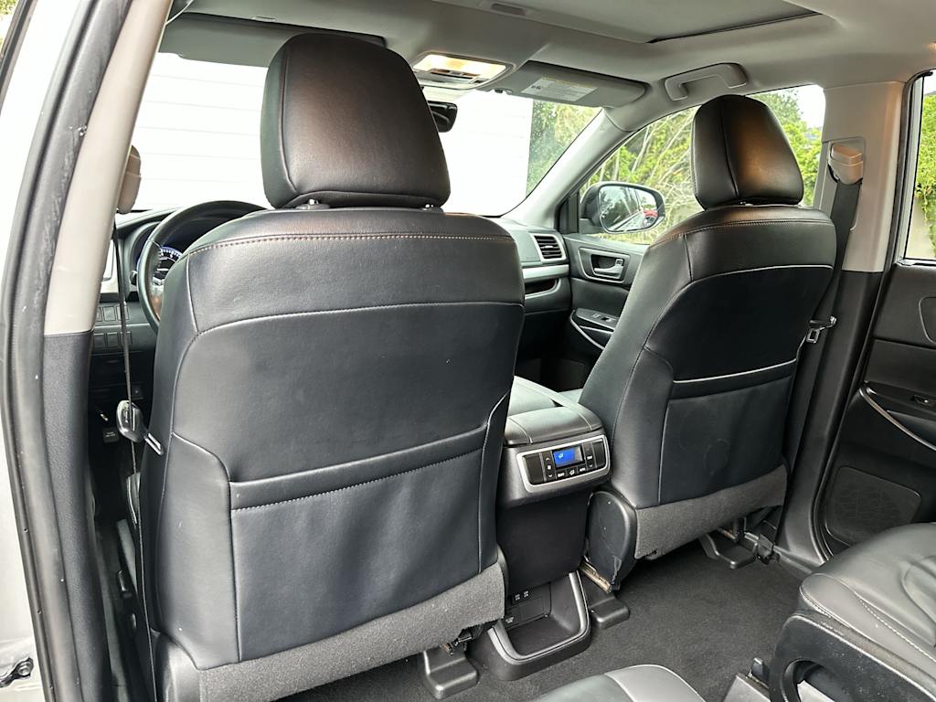Thumbnail: 2019 Toyota Highlander - 24