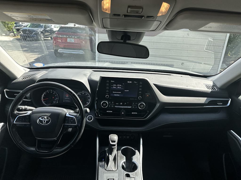 Thumbnail: 2021 Toyota Highlander - 2