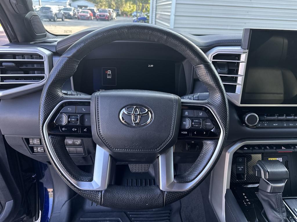 Thumbnail: 2023 Toyota Tundra - 10