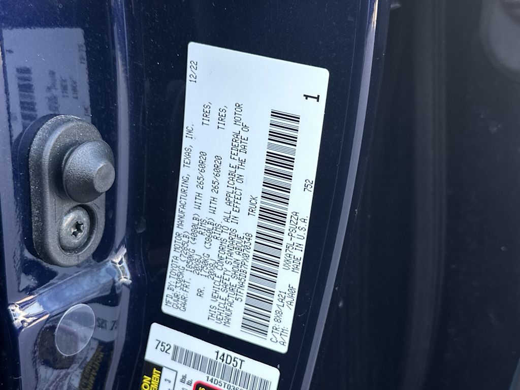Thumbnail: 2023 Toyota Tundra - 19