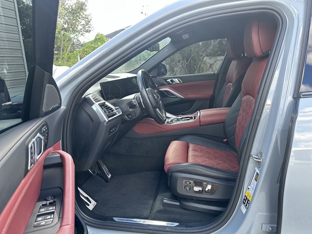 Thumbnail: 2024 BMW X6 - 10
