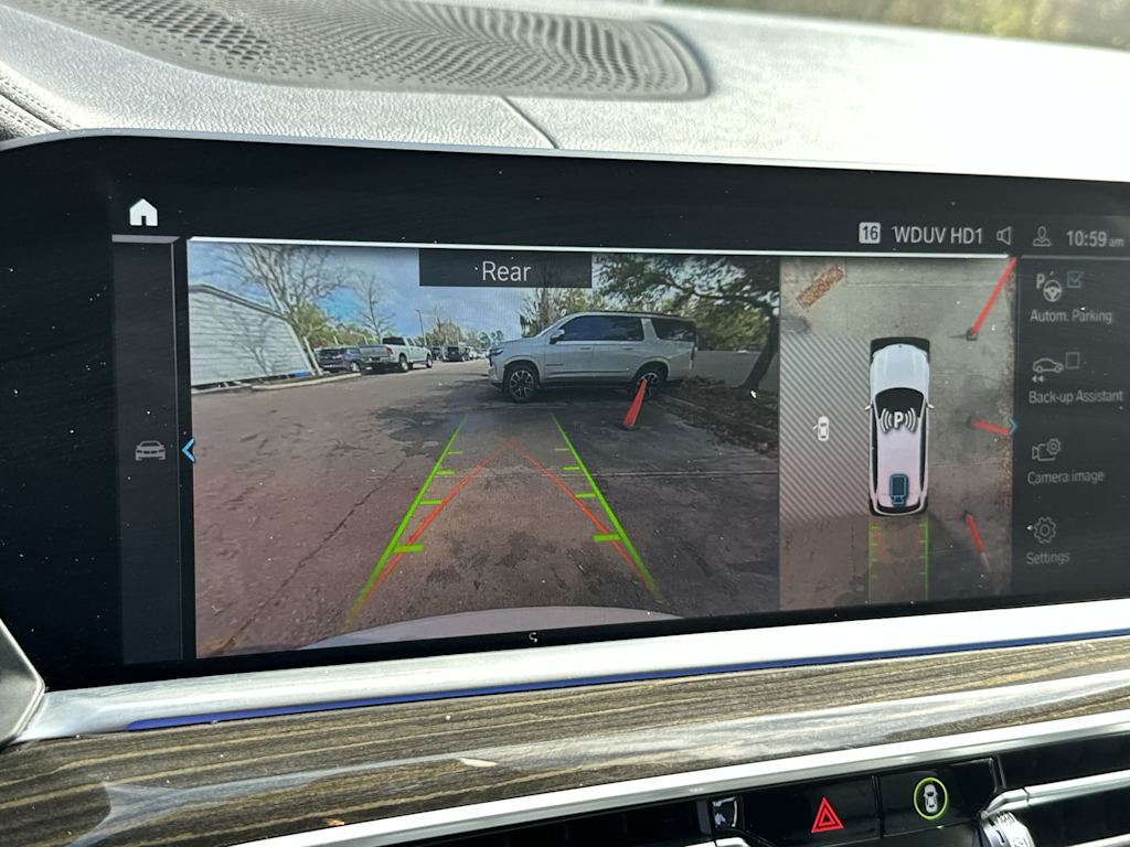 Thumbnail: 2023 BMW X5 - 14