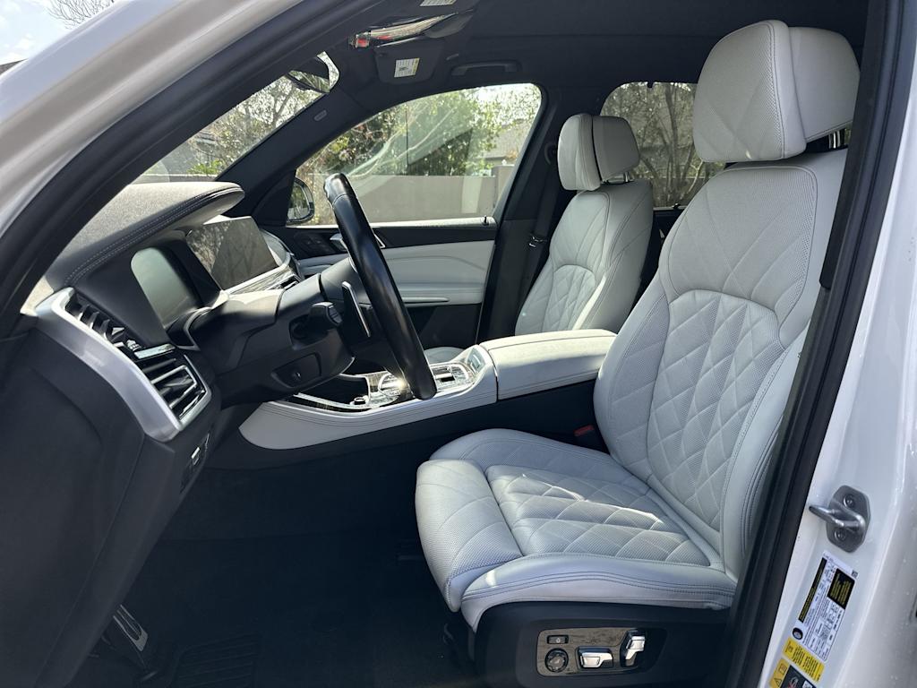 Thumbnail: 2023 BMW X5 - 12