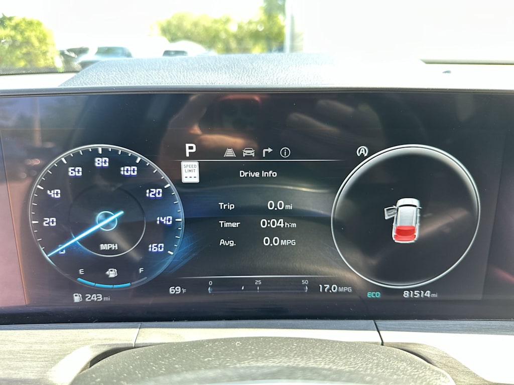 Thumbnail: 2024 Kia Telluride - 16