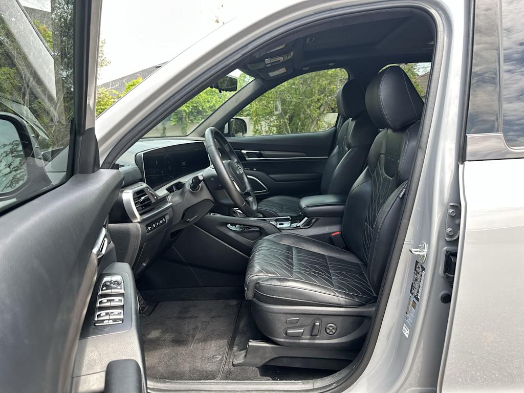 Thumbnail: 2024 Kia Telluride - 10