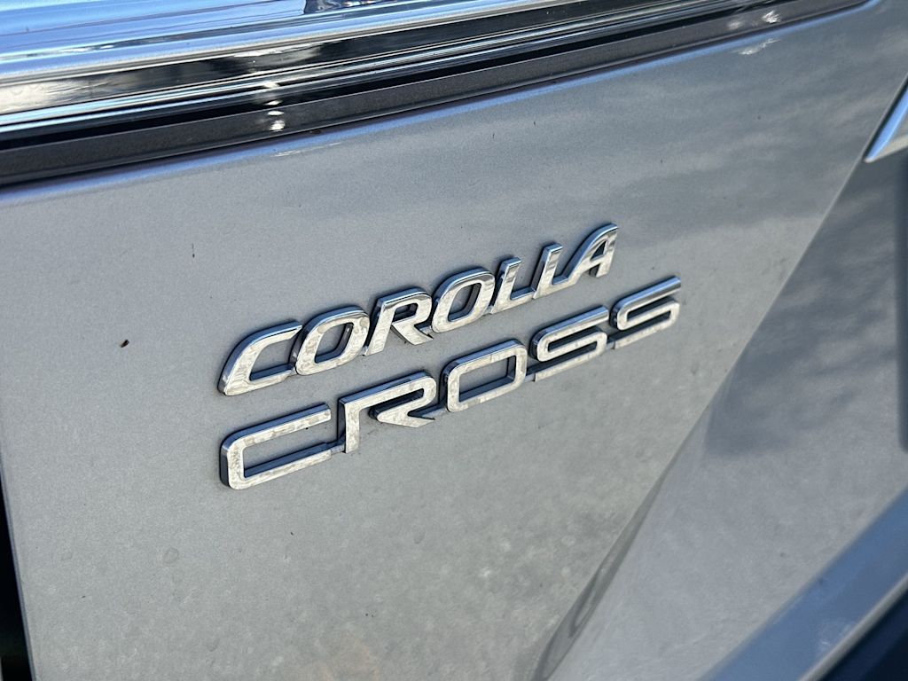 Thumbnail: 2022 Toyota Corolla Cross - 23