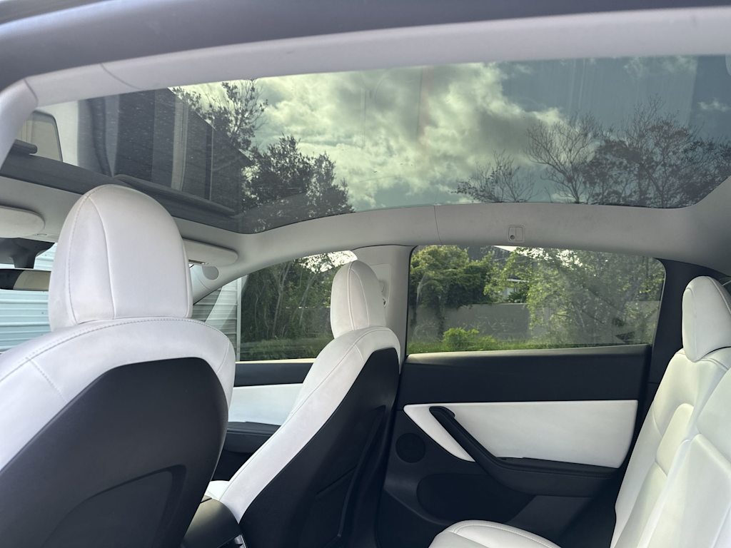 Thumbnail: 2022 Tesla Model Y - 22