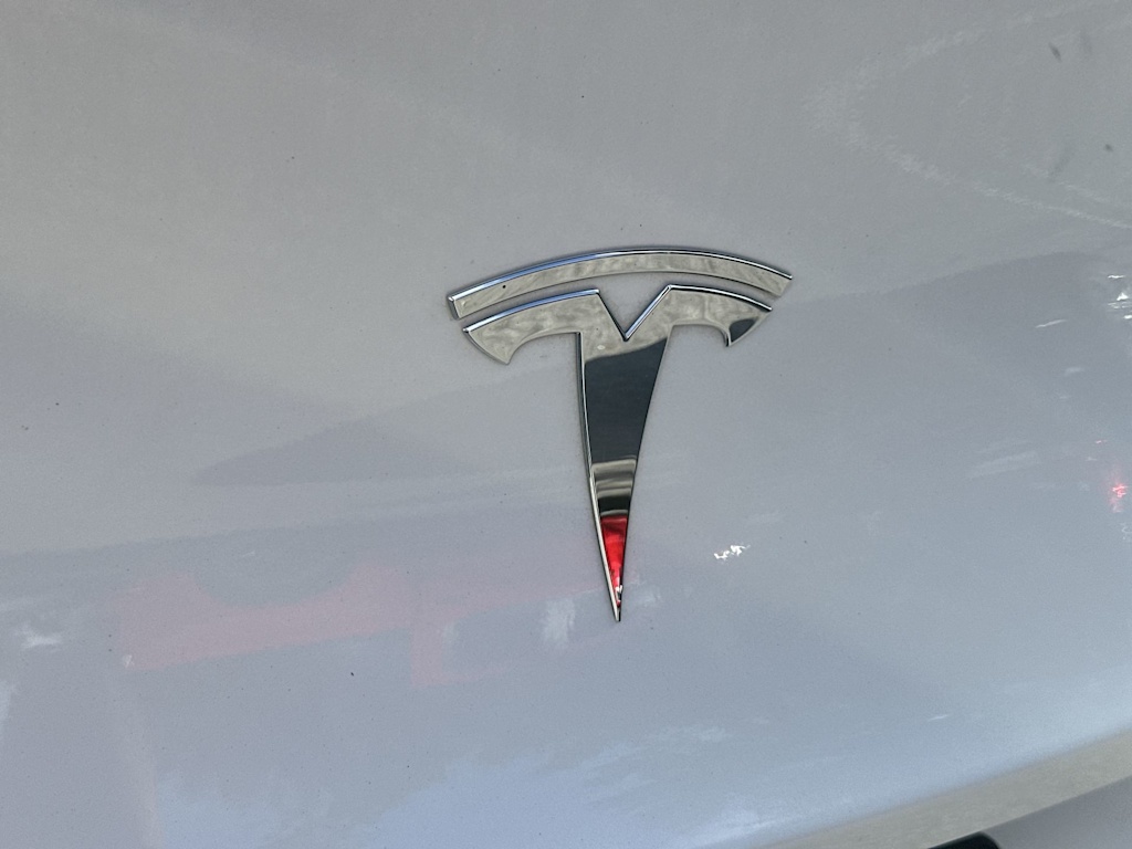 Thumbnail: 2022 Tesla Model Y - 7