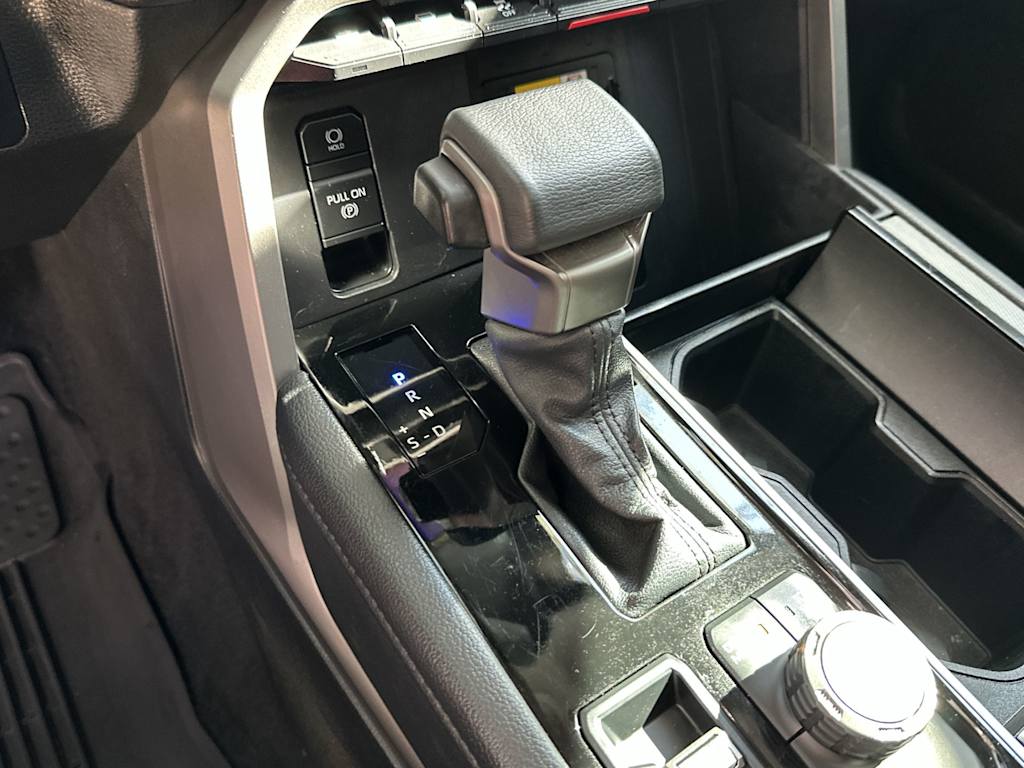 Thumbnail: 2023 Toyota Sequoia - 27