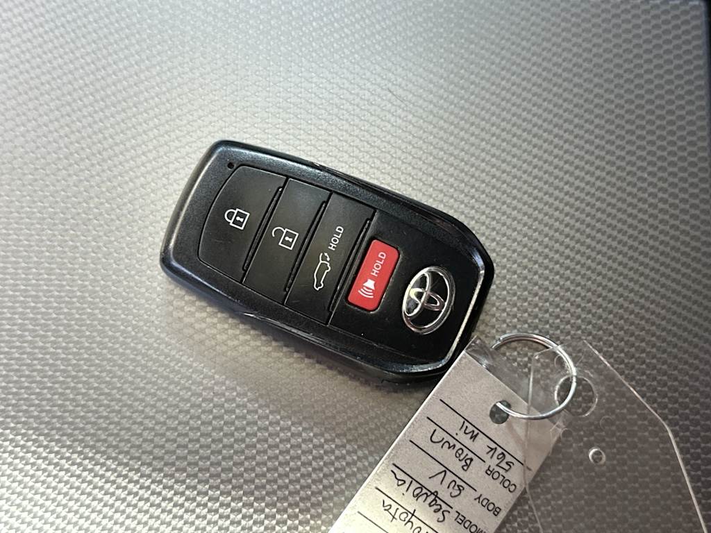 Thumbnail: 2023 Toyota Sequoia - 18