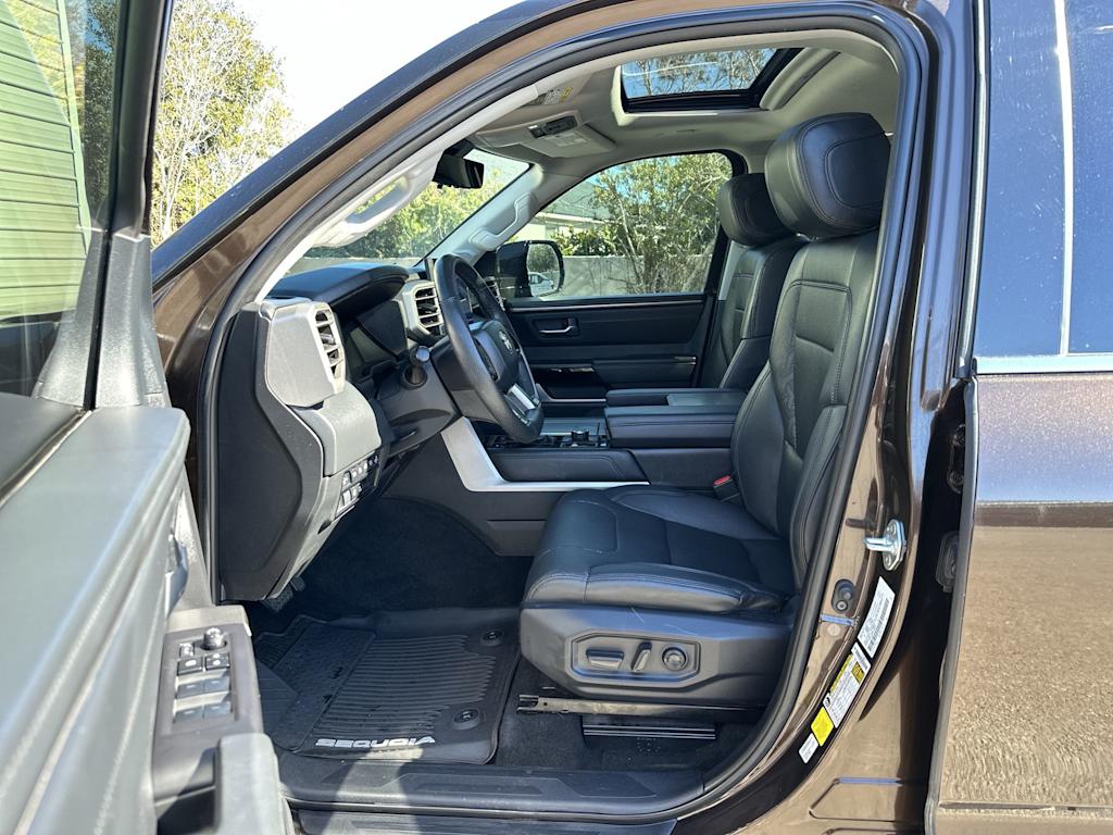 Thumbnail: 2023 Toyota Sequoia - 11