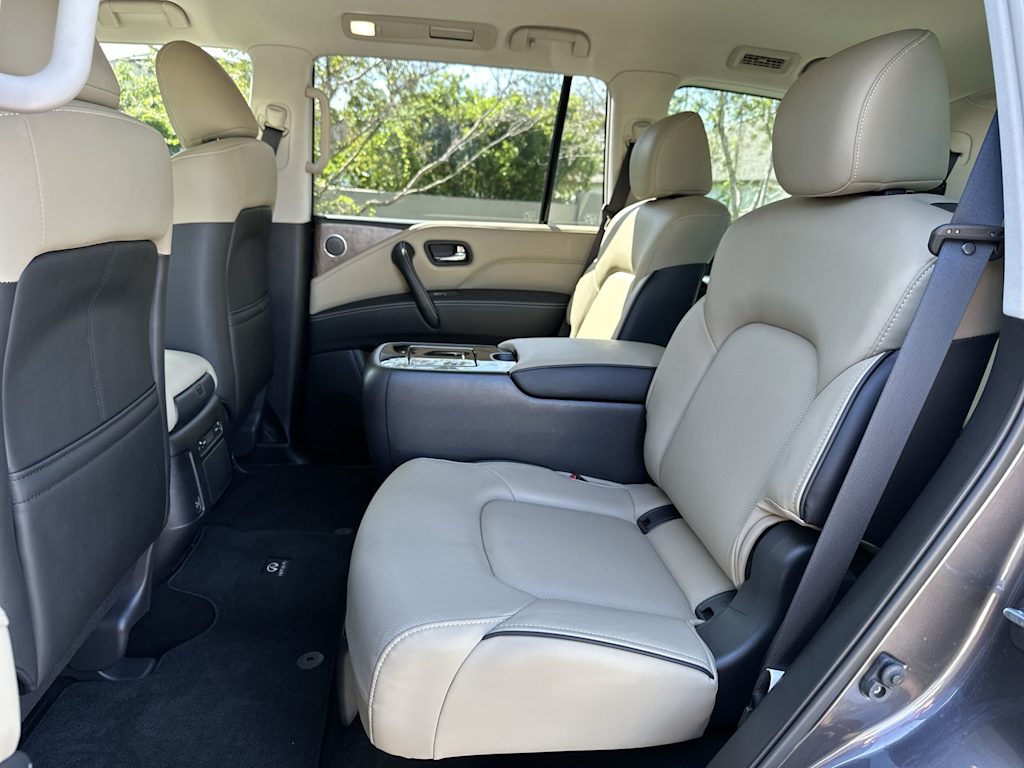 Thumbnail: 2023 INFINITI QX80 - 12