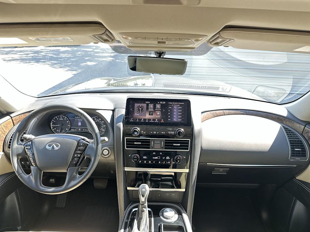 Thumbnail: 2023 INFINITI QX80 - 2