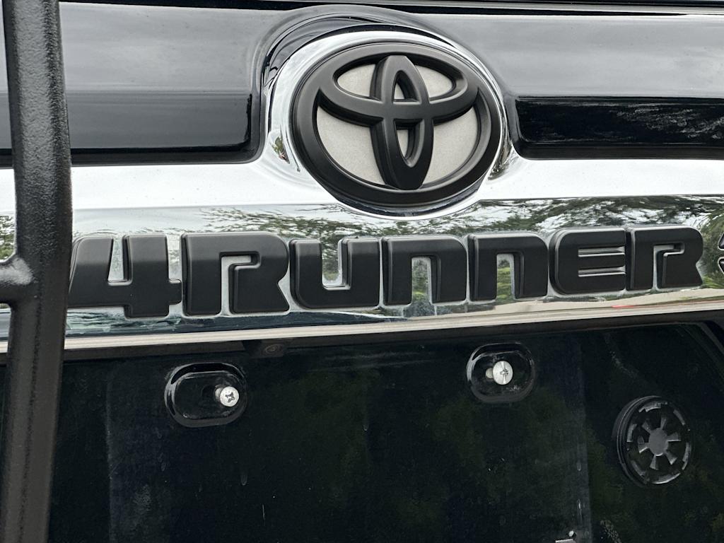 Thumbnail: 2021 Toyota 4Runner - 23