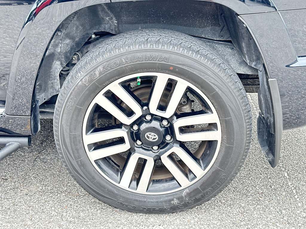 Thumbnail: 2021 Toyota 4Runner - 7