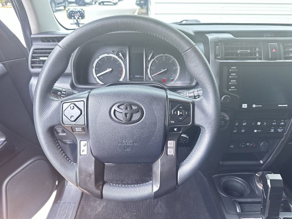 Thumbnail: 2021 Toyota 4Runner - 9