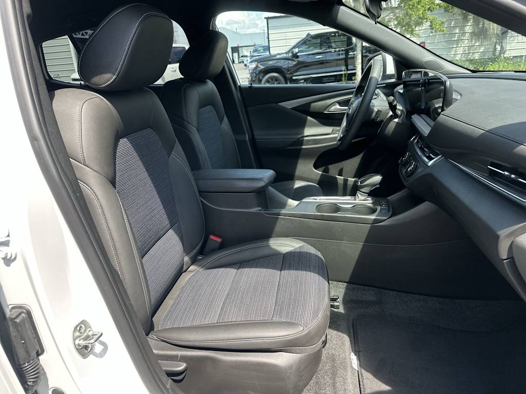 Thumbnail: 2024 Buick Envista - 25
