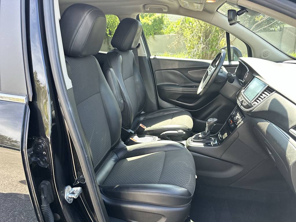 Thumbnail: 2020 Buick Encore - 26