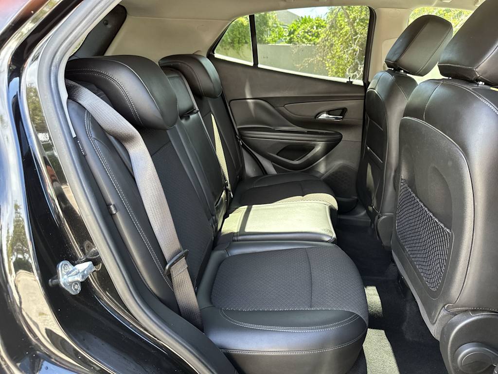 Thumbnail: 2020 Buick Encore - 25