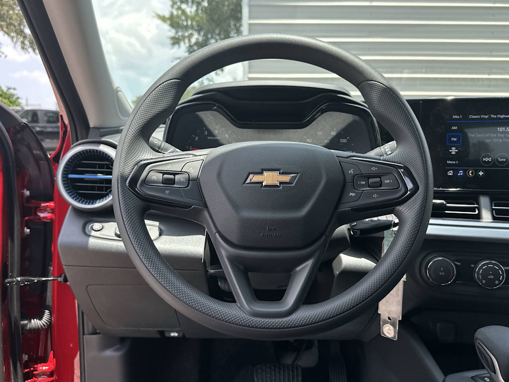 Thumbnail: 2026 Chevrolet Trax - 10