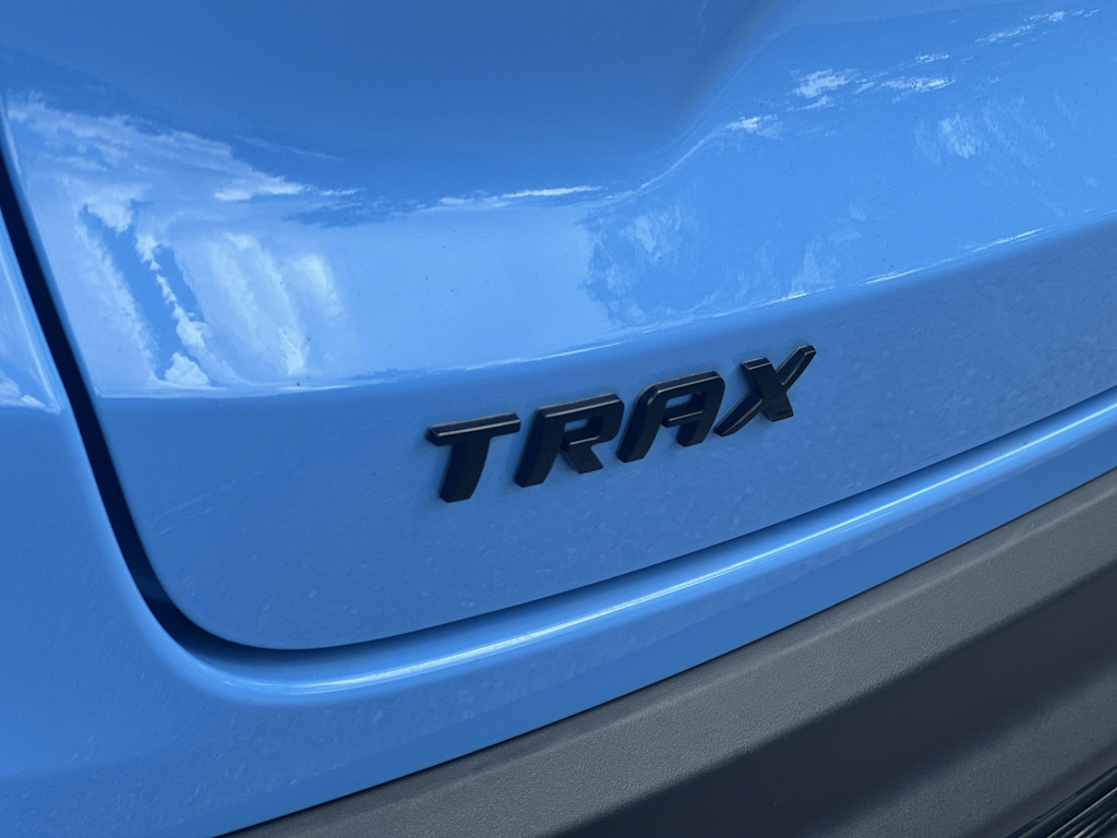 Thumbnail: 2024 Chevrolet Trax - 24