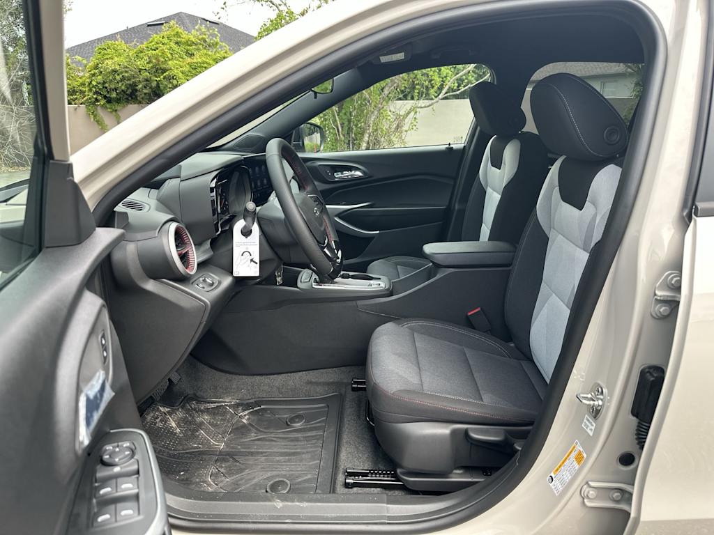 Thumbnail: 2026 Chevrolet Trax - 11