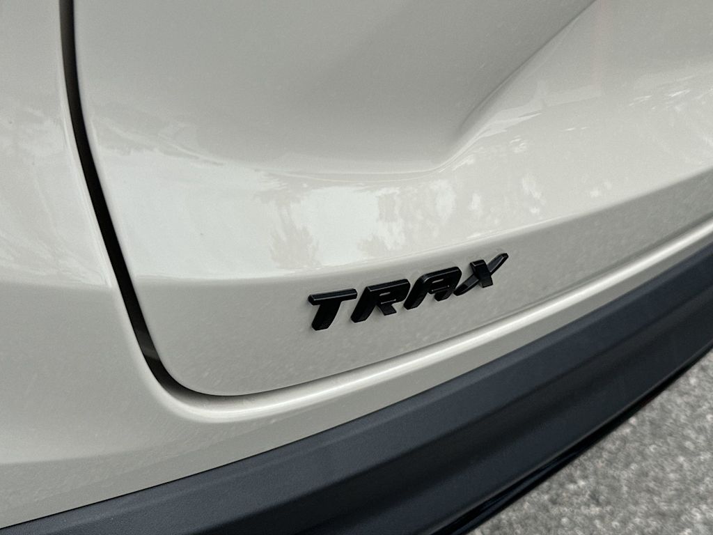 Thumbnail: 2026 Chevrolet Trax - 23