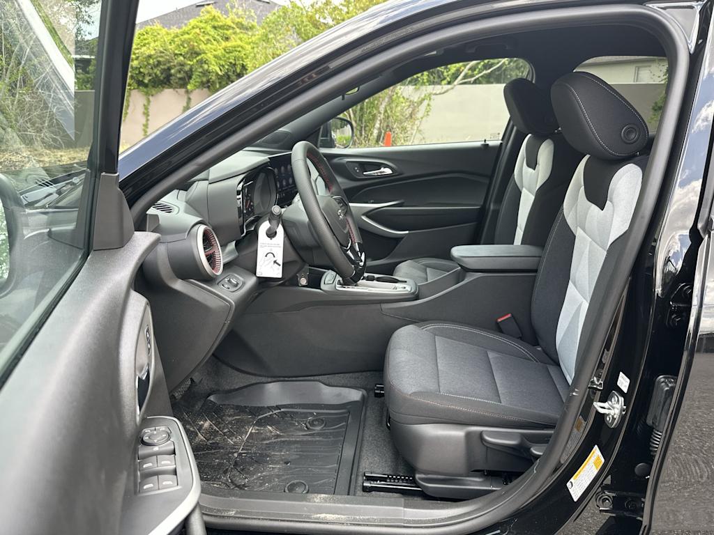 Thumbnail: 2026 Chevrolet Trax - 11