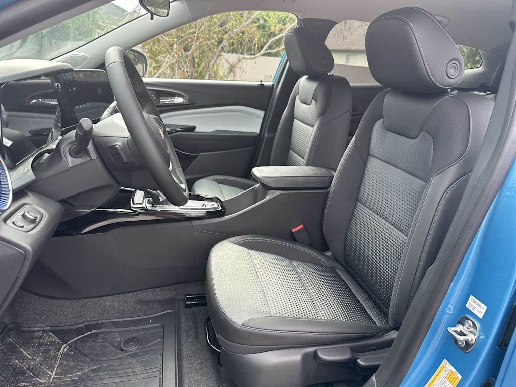 Thumbnail: 2026 Chevrolet Trax - 12