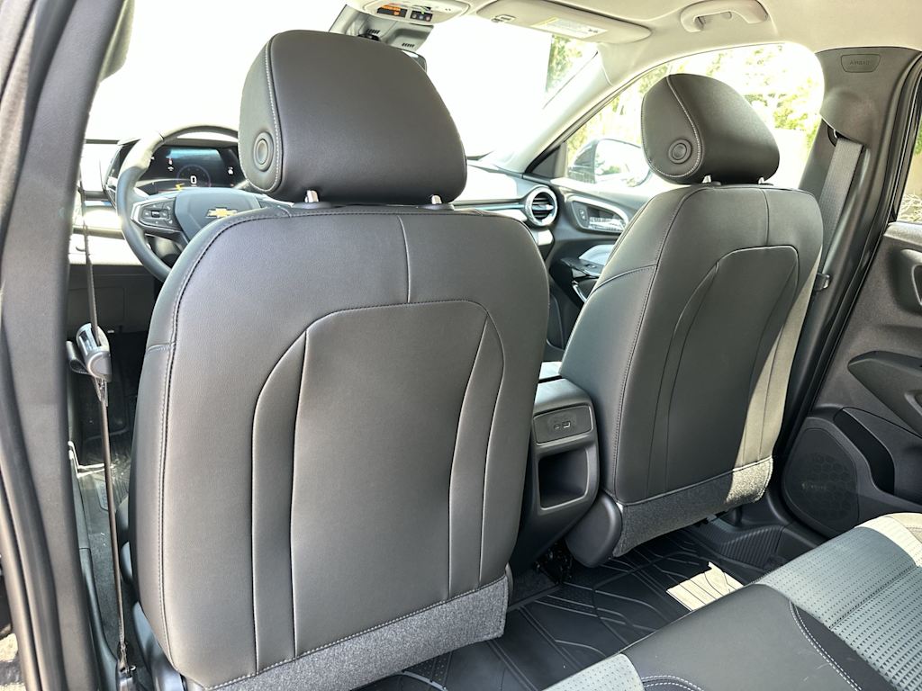 Thumbnail: 2026 Chevrolet Trax - 13