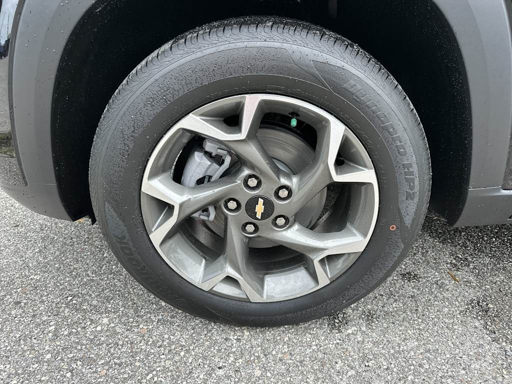 Thumbnail: 2026 Chevrolet Trax - 8