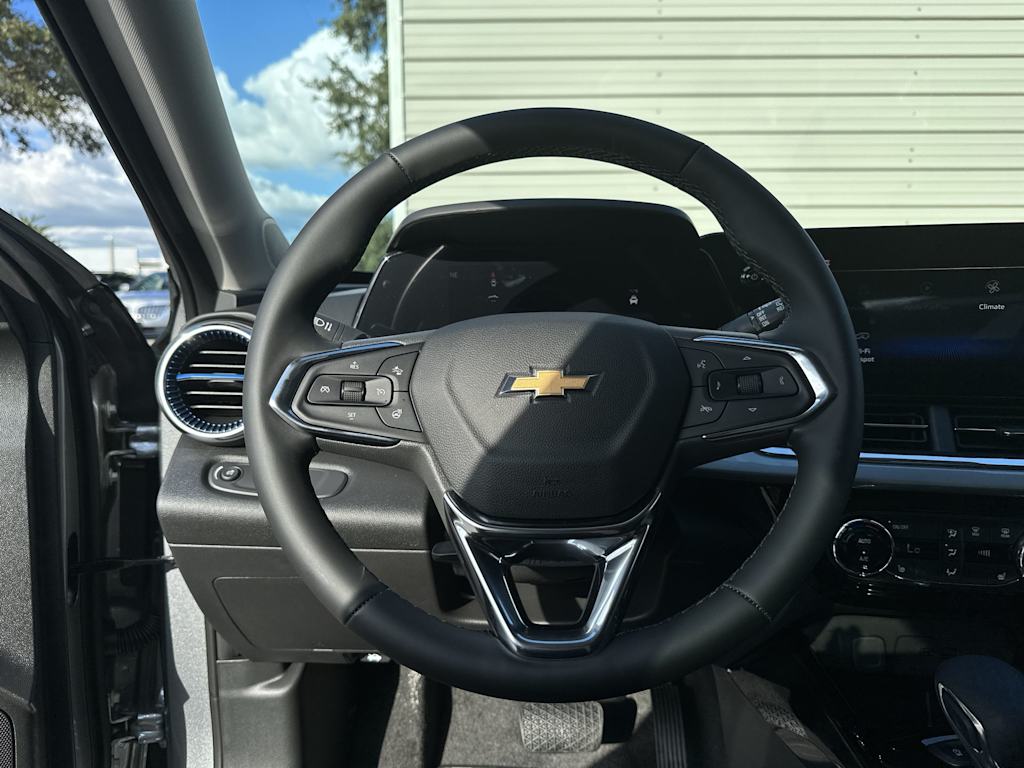 Thumbnail: 2026 Chevrolet Trax - 10