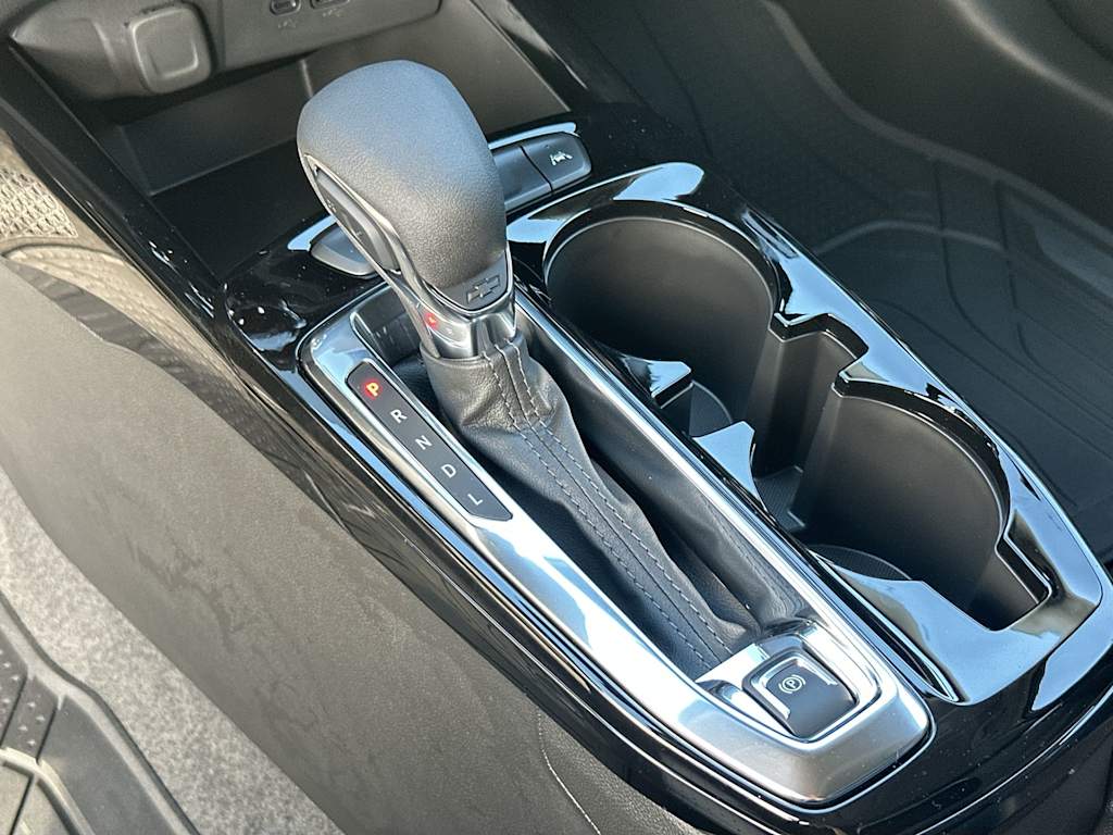 Thumbnail: 2026 Chevrolet Trax - 16