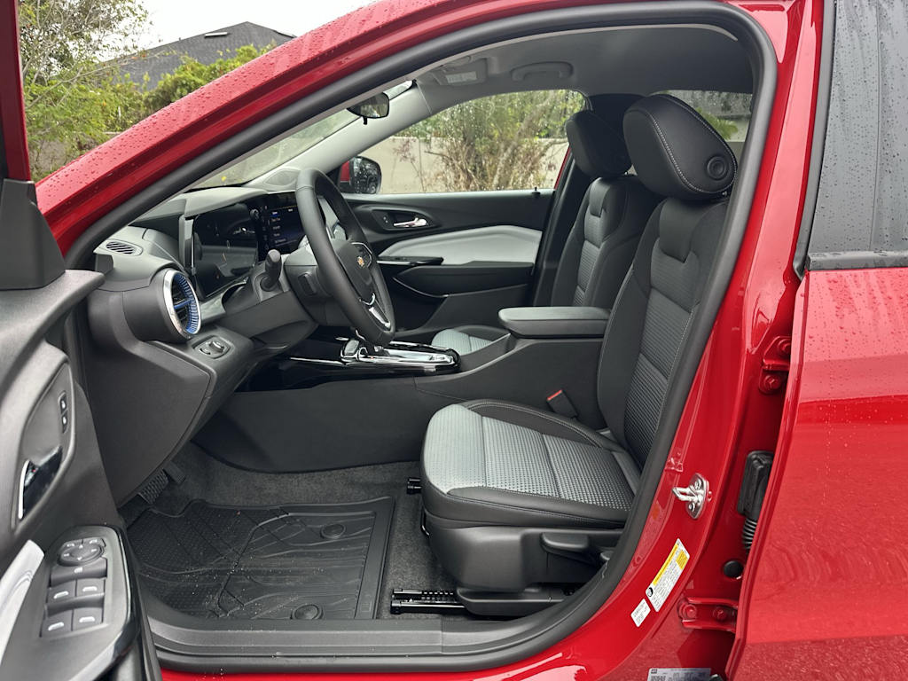 Thumbnail: 2026 Chevrolet Trax - 11