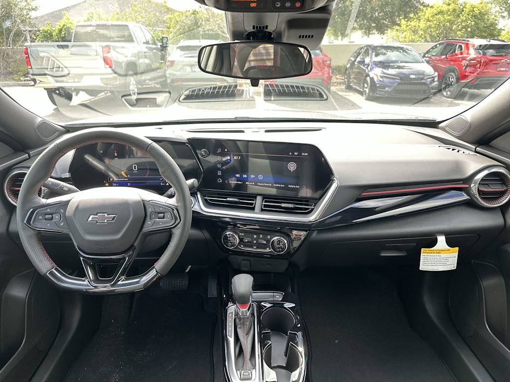 Thumbnail: 2026 Chevrolet Trax - 2