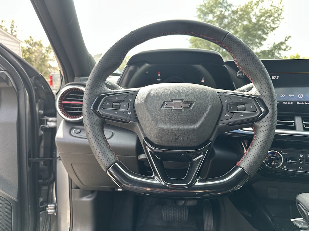 Thumbnail: 2026 Chevrolet Trax - 9