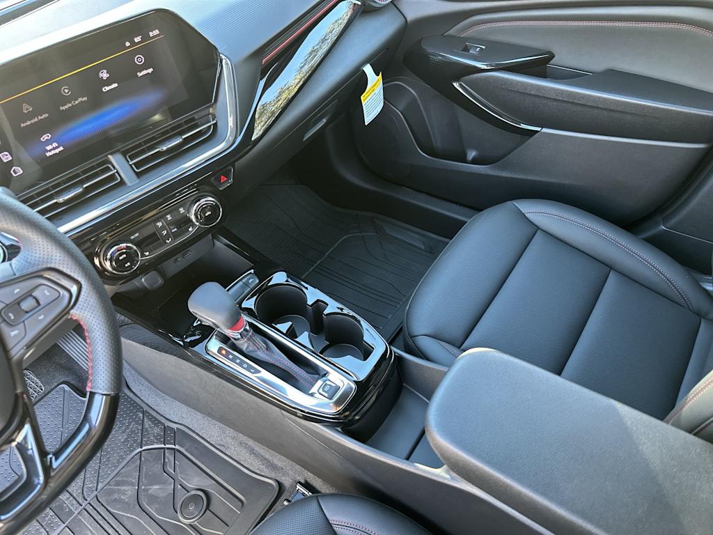 Thumbnail: 2026 Chevrolet Trax - 14