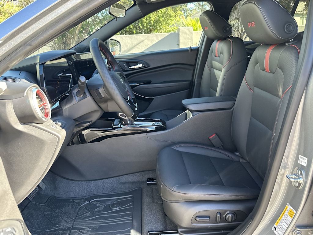 Thumbnail: 2026 Chevrolet Trax - 12