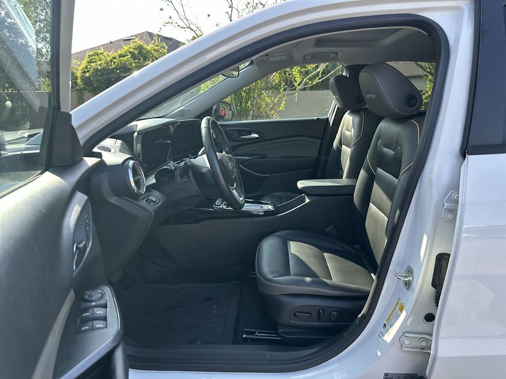 Thumbnail: 2024 Chevrolet Trax - 18
