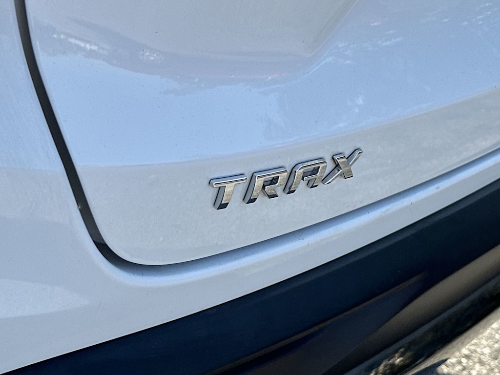 Thumbnail: 2024 Chevrolet Trax - 22
