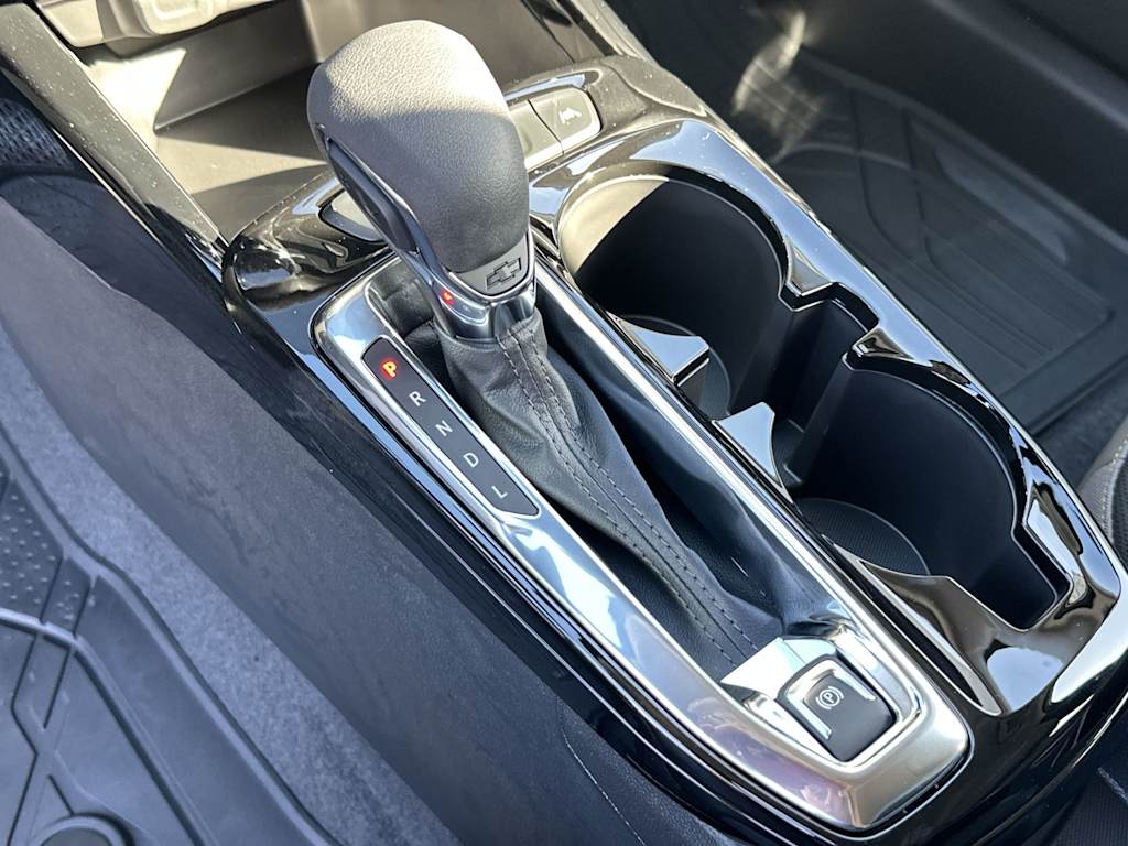 Thumbnail: 2026 Chevrolet Trax - 16