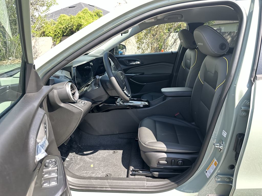 Thumbnail: 2026 Chevrolet Trax - 11