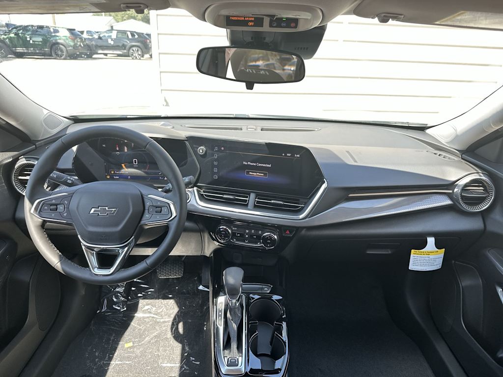 Thumbnail: 2026 Chevrolet Trax - 2