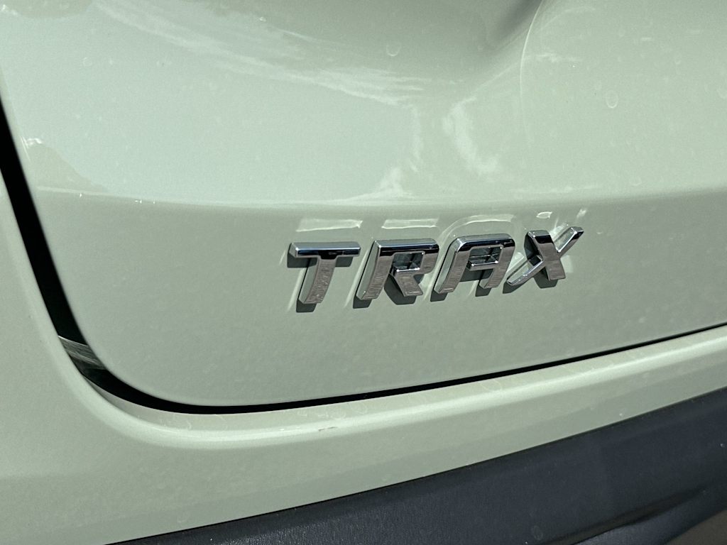 Thumbnail: 2026 Chevrolet Trax - 22